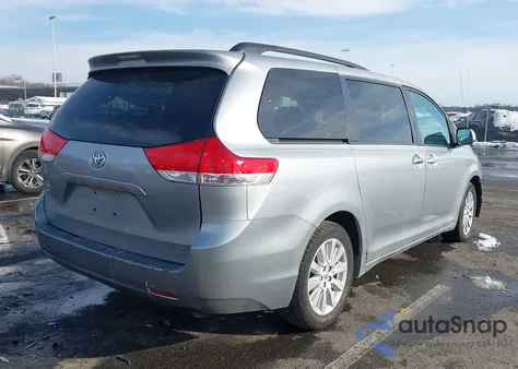 2013 Toyota Sienna Le 7 Passenger from USA, damaged, VIN 5TDJK3DC0DS057547